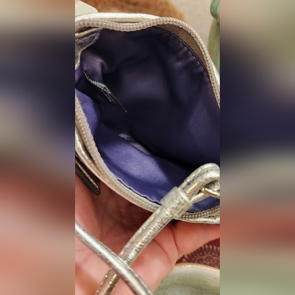 NWT Coach poppy wristlet - Picture 4 of 4